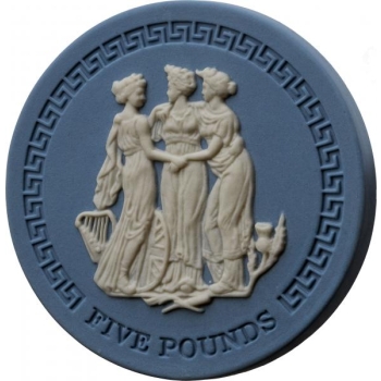 «Три граций" Тристан-да-Кунья 5£ 2018 г. монета Wedgwood фарфор, 39 г.