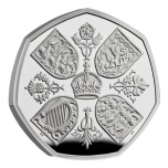 Tema Majesteet kuninganna Elizabeth II mälestuseks -  Suurbritannia 50 p vask-nikkel münt, 8 g